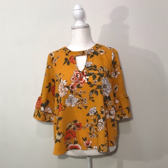 URBAN Romantics Tops - Urban Romantics Mustard Yellow Floral Blouse Large